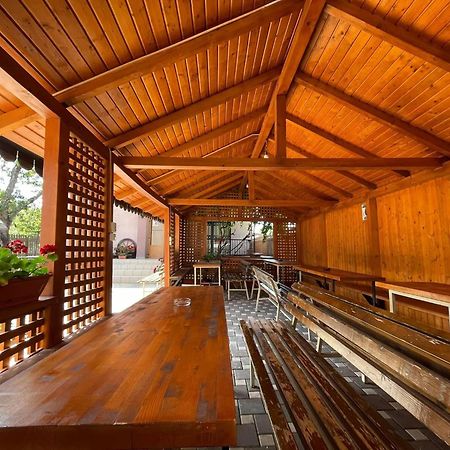 Отель Smarthouse Костинешти Экстерьер фото